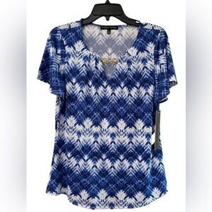 NWT, Blue & White Shortsleeve Top